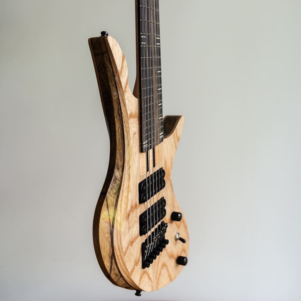 Constance B5 Wenge Top riviera bridges Closeup