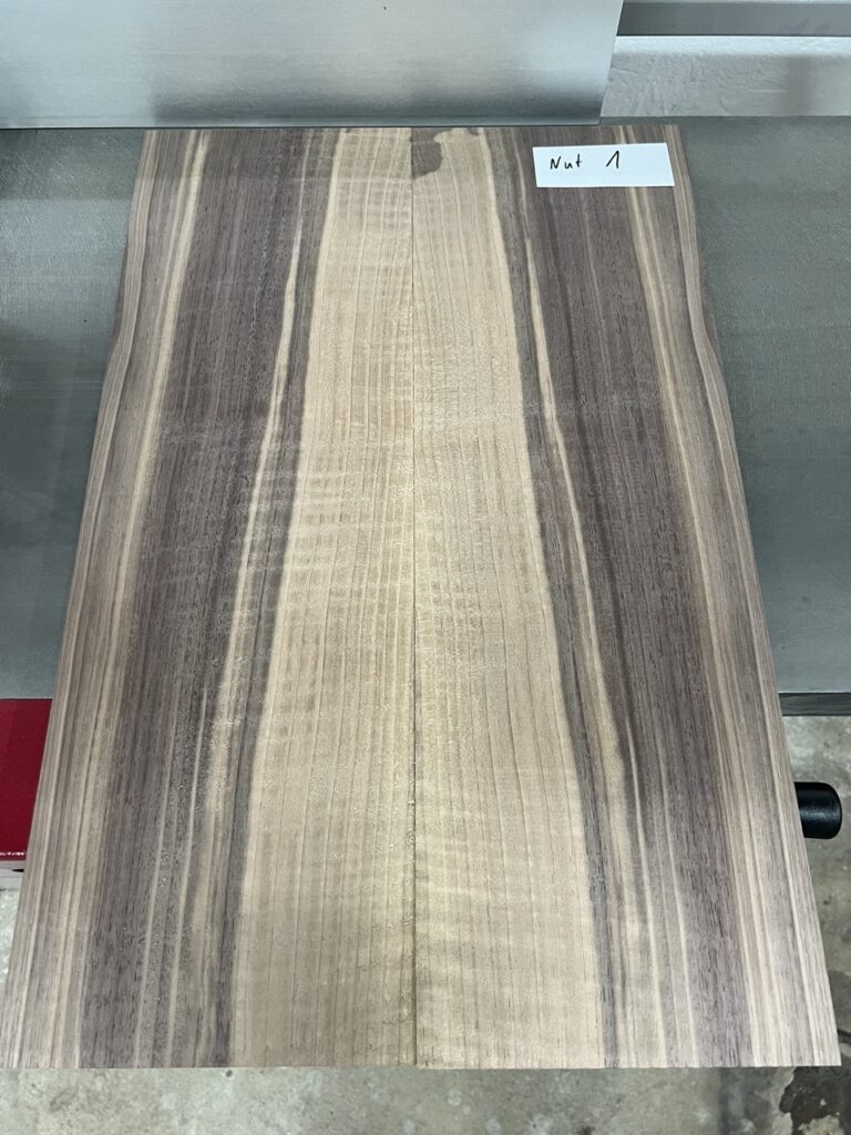 Flamed Walnut 1