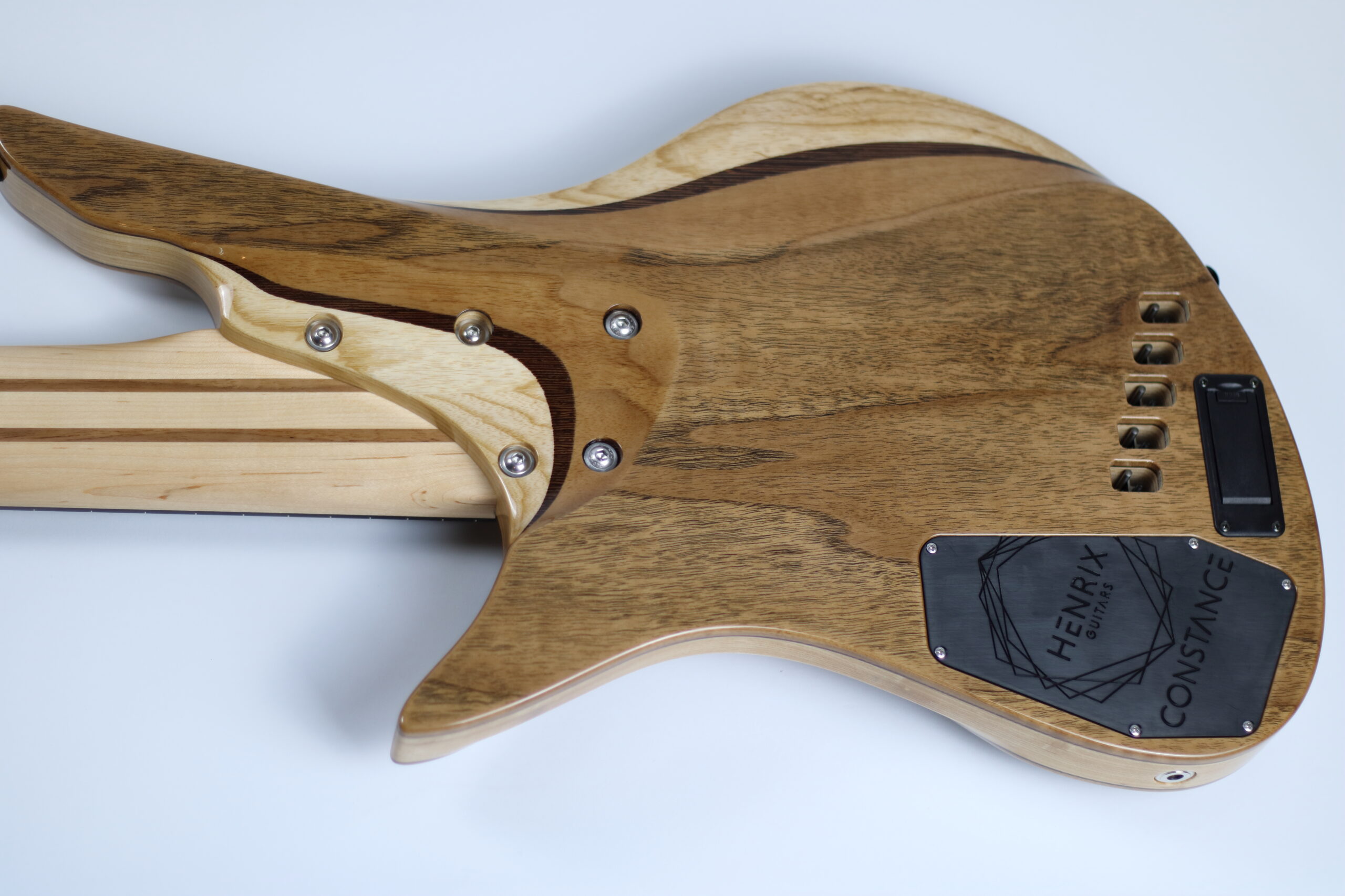 Constance B5 Wenge Top Body Closeup